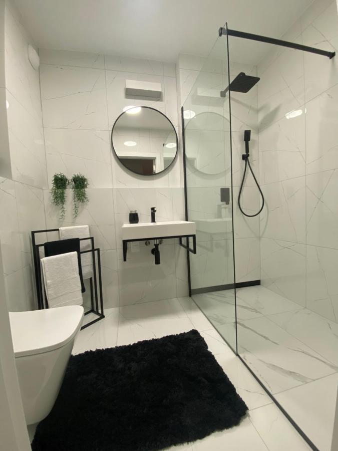 Vip Polo Apartment Gliwice Extérieur photo